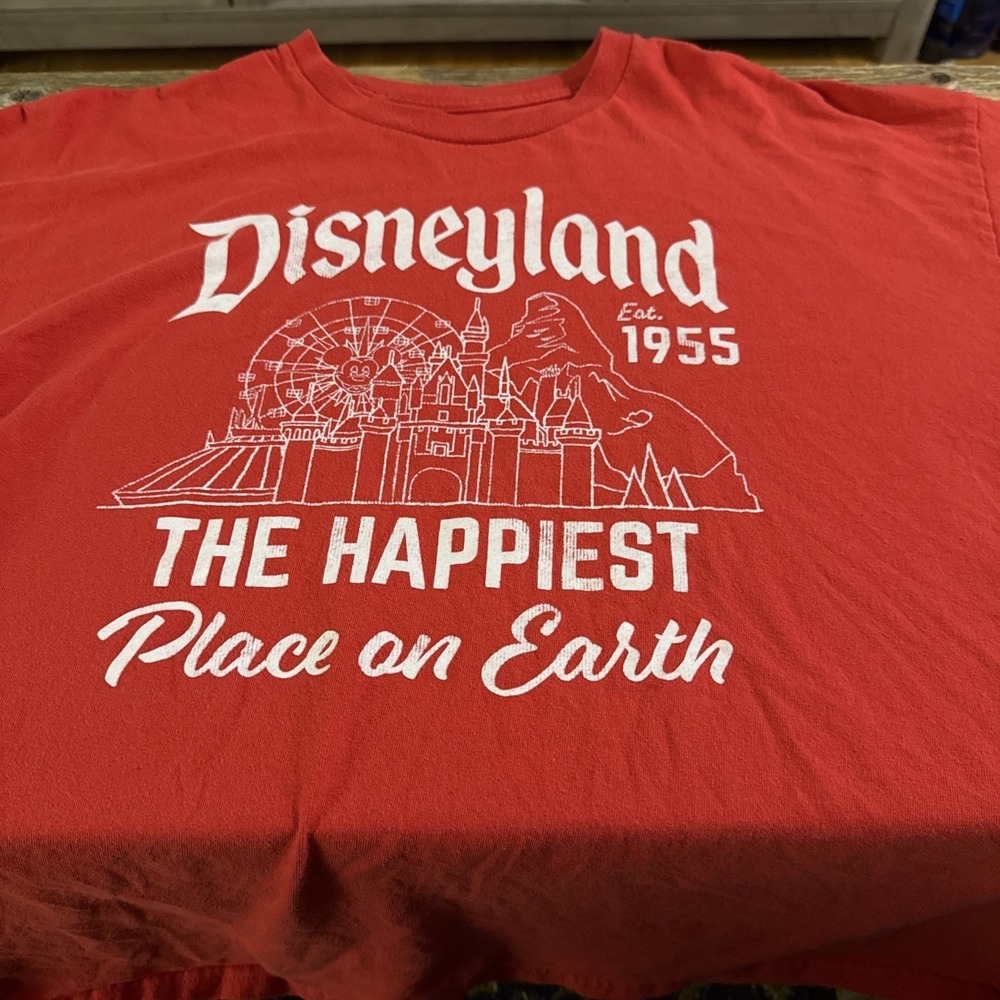 Vintage Disneyland Men's Tee Shirt Size Men's Xl Red 100% Cotton